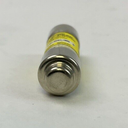 BUSSMANN LP-CC-30 600VAC 300VDC 30AMP LOW-PEAK TIME-DELAY FUSE (LOT OF 3)