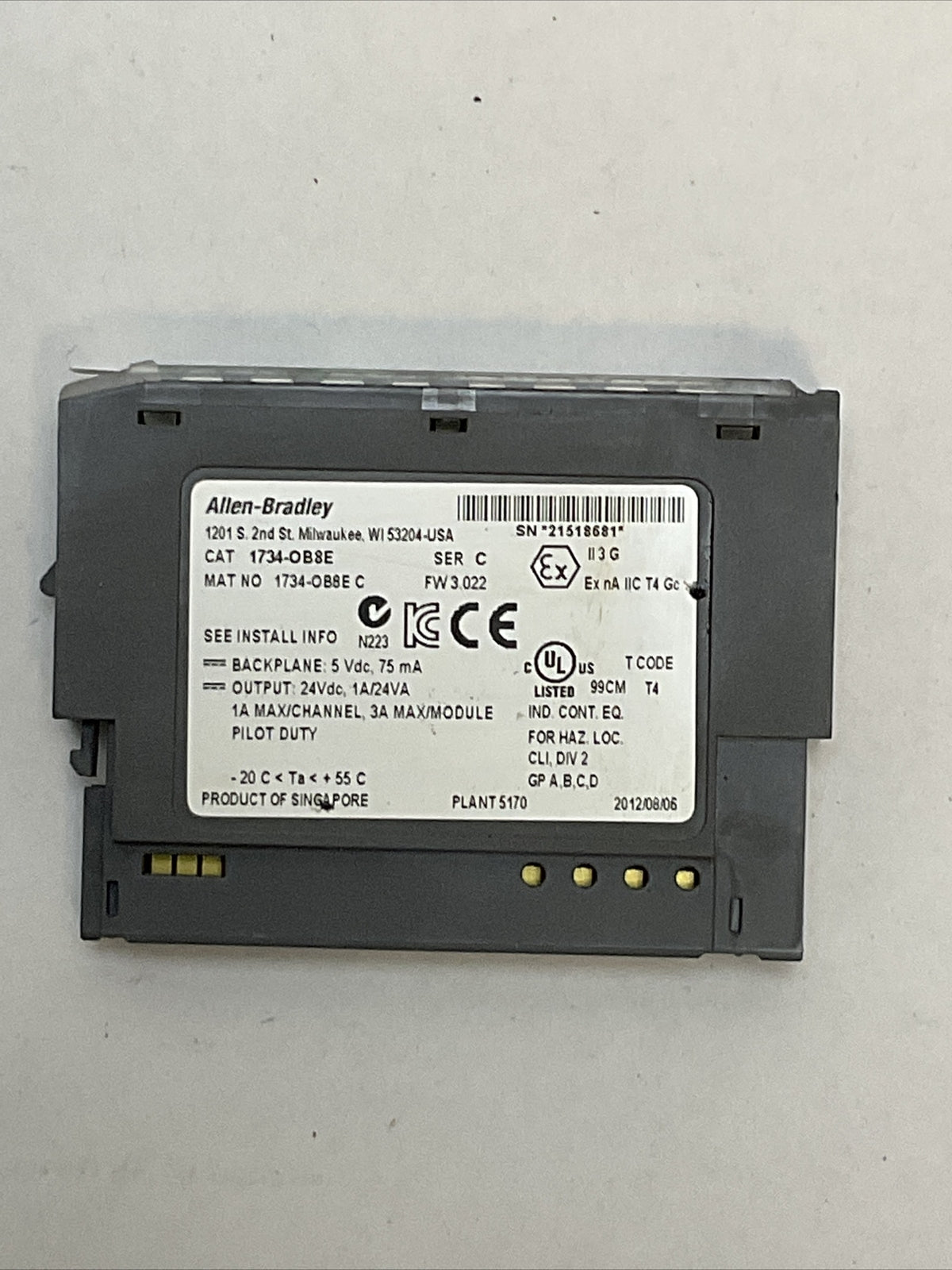 ALLEN BRADLEY 1734-OB8E OUTPUT MODULE SER C FW 3.022