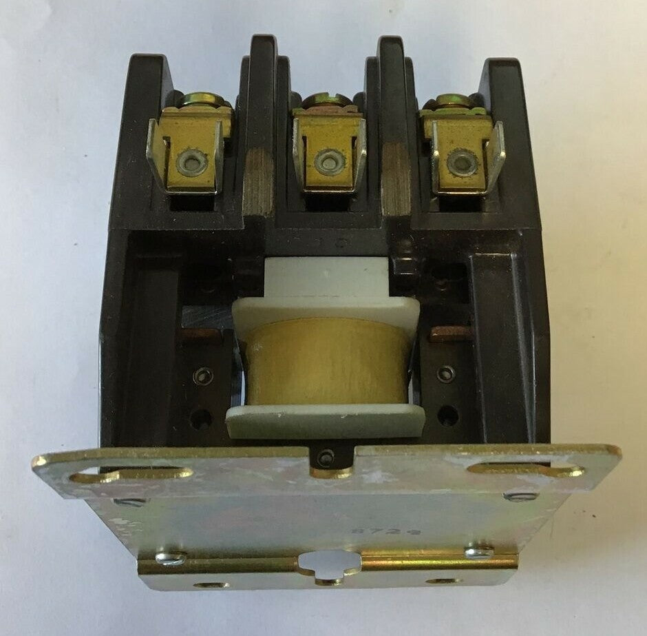 ESSEX CONTACTOR TYPE 154-A3A3 24V 50/60HZ 600VAC