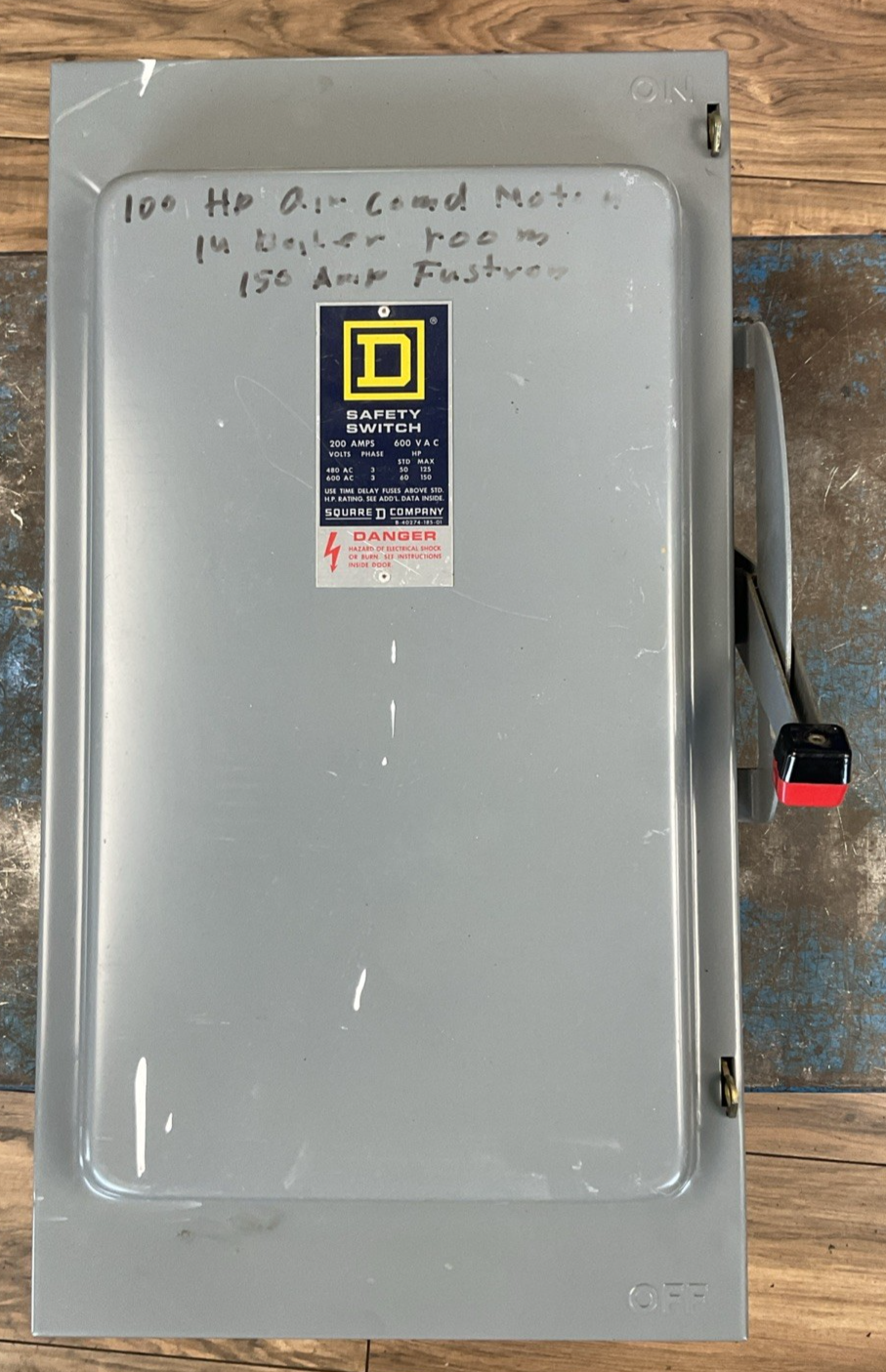 SQUARE D H364 SERIES D2 FUSIBLE SAFETY SWITCH 600VAC 200AMP 3POLE 3PH 150HP