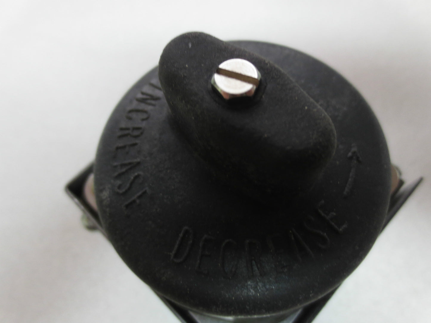 AGASTAT NE-12QT TIME DELAY RELAY - 220V, 50/60Hz -HAS CRACK SEE PHOTOS