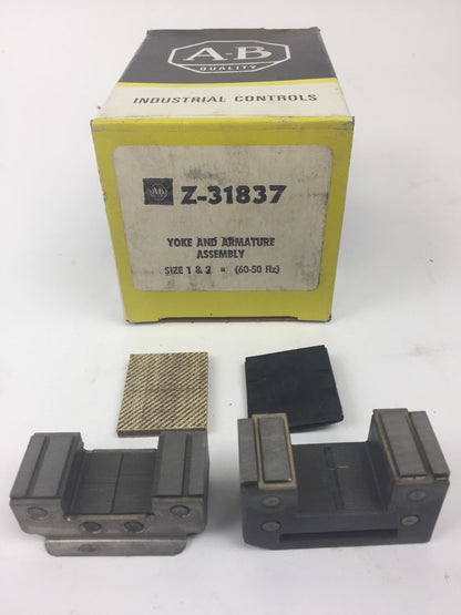ALLEN BRADLEY Z-31837 YOKE AND ARMATURE ASSEMBLY SIZE 1 & 2 60-50 HZ
