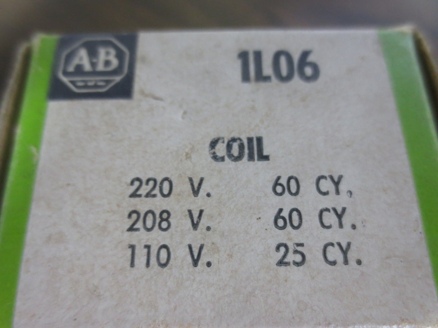 ALLEN-BRADLEY 1L06 OPERATING COIL, 208-220V 60Hz, 110V 25Hz,  NEW SURPLUS