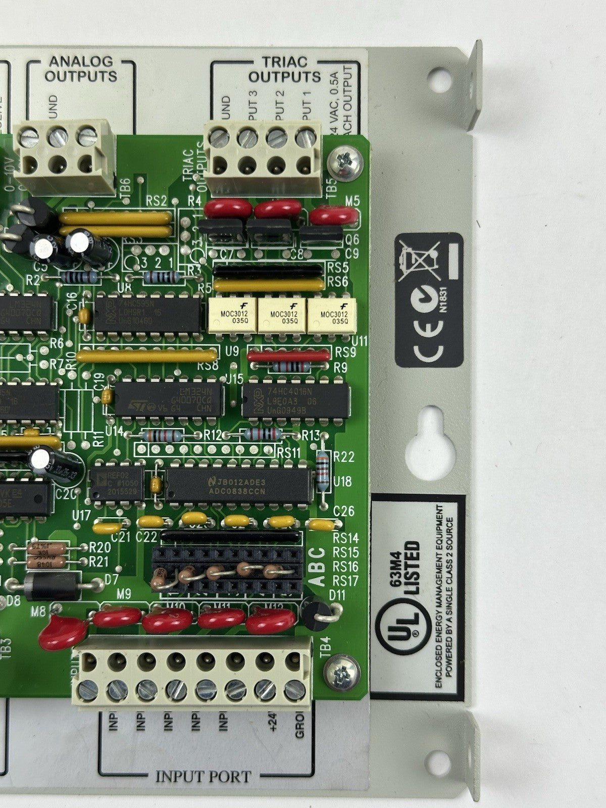 TAC SCHNEIDER ELECTRIC CSI SYSTEM MR632C MICRO REGULATOR CONTROL BOARD 330685-01
