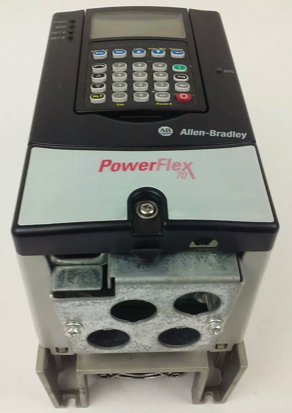 ALLEN BRADLEY POWER FLEX 70 20A-D2P1A3AYNNNC0 SER. A,3PH,480V, 1HP, W/ 20-HIM-A3