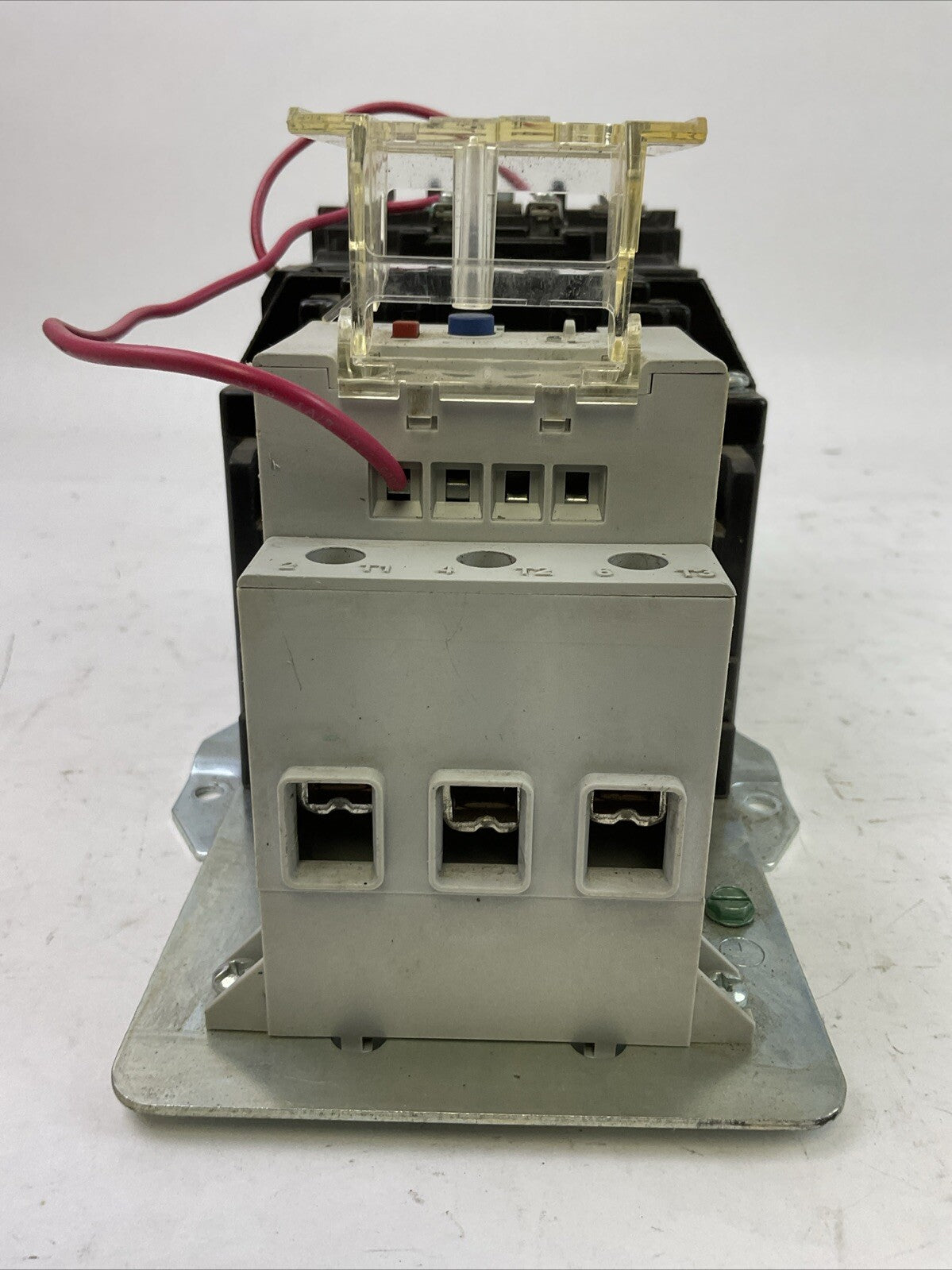ALLEN BRADLEY 500F-DO*930 SIZE 3 STARTER 90A 600VAC 3PH 50HP CD236 COIL 115-120V