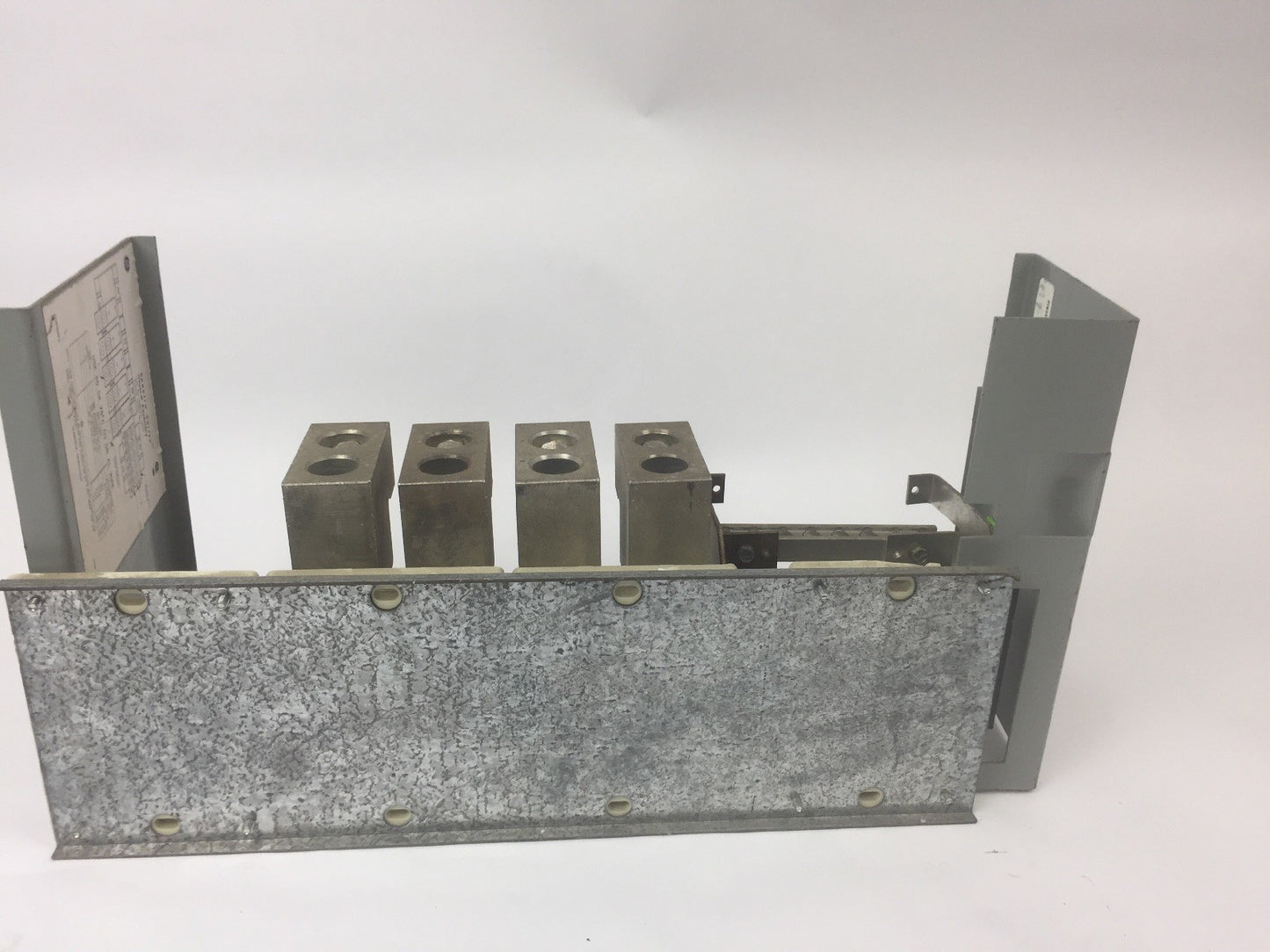 GE SPECTRO SERIES ANK120 NEUTRAL ASSEMBLY MOD 1 1200A MAX