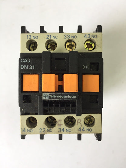 TELEMECANIQUE CA3DN31 CONTACTOR 600VAC  COIL 24V