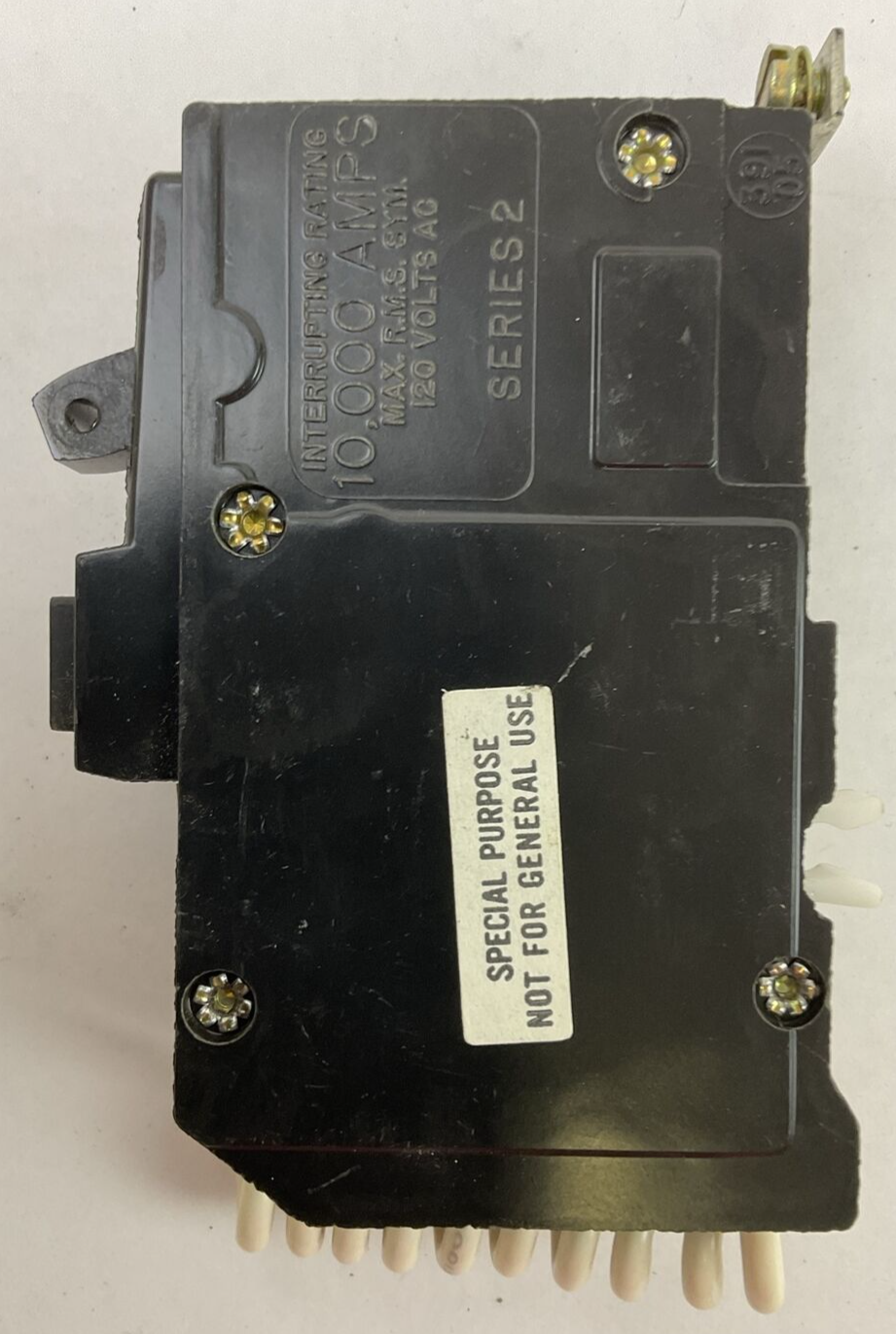 SQUARE D QOB115EPD2100 15AMP 120/240VAC 1POLE