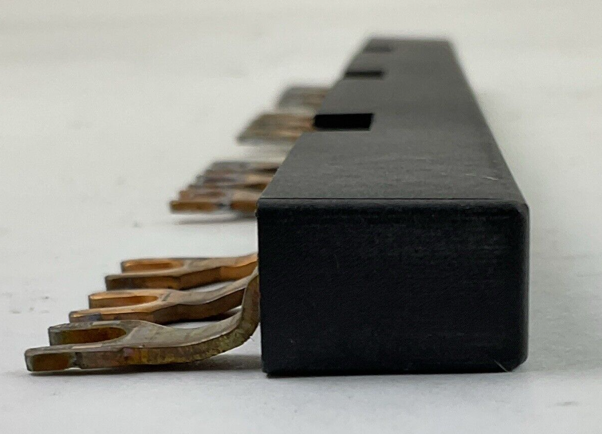 SPRECHER + SCHUH KT7-25-DB-63-4 TERMINAL BLOCK BUSBAR 600VAC 64A