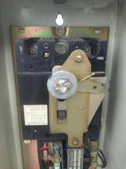 ALLEN BRADLEY SIZE 1 COMBINATION STARTER 872240 SIZE 1 BUL.713 SER. K STARTER