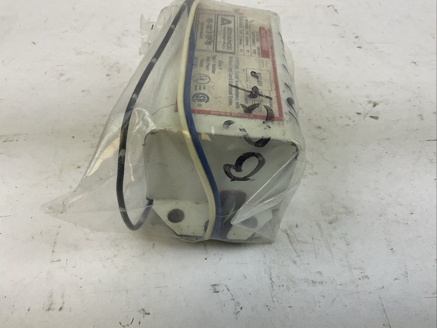 ADVANCE VH1B13TPW PRE-HEAT BALLAST 277 VOLT 60 HERTZ VH-1B13-TP-W