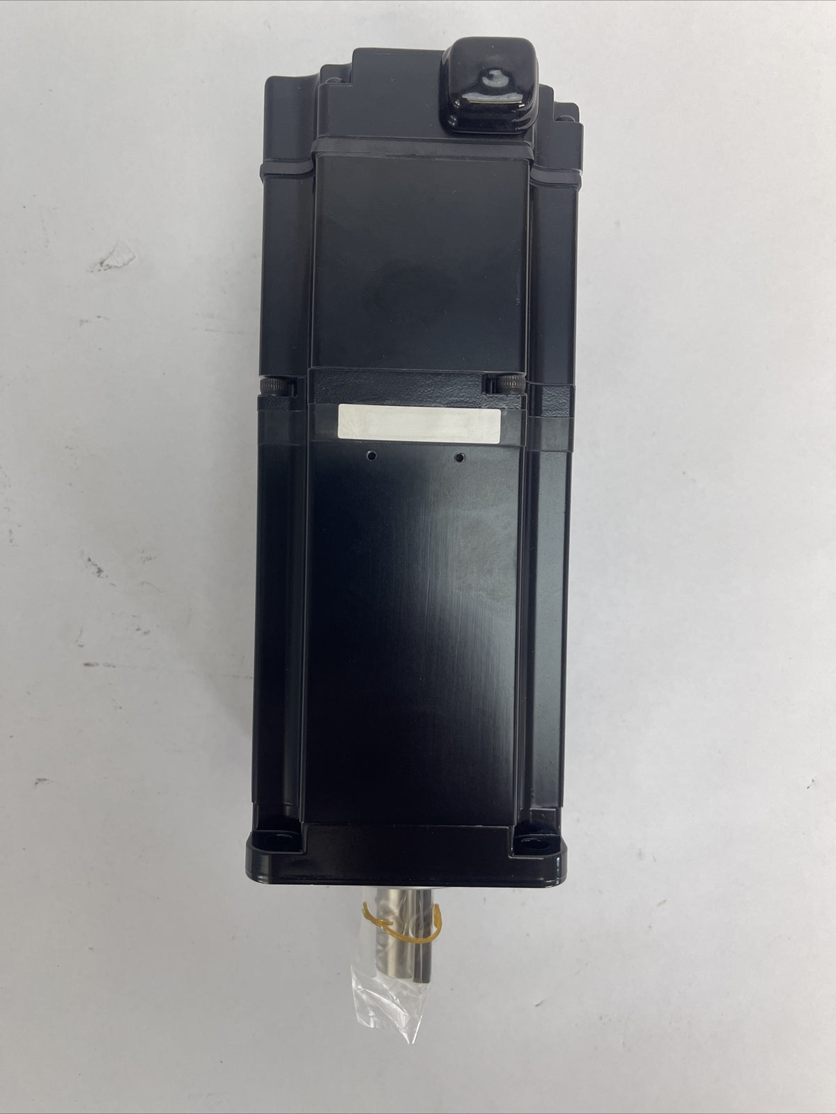 YASKAWA SGMAS-12A2A6C AC SERVO MOTOR 200V 1150W 8.5A 3.66Nm