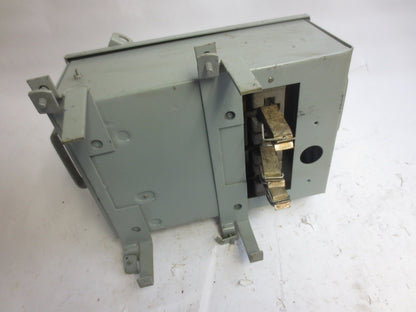 WESTINGHOUSE TAP321U BUS PLUG / SAFETY SWITCH - 250V, 30A, 3-POLE