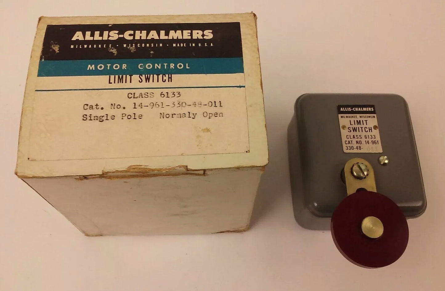 ALLIS CHALMERS  CLASS 6133 14-961-330-48-011 LIMIT SWITCH, NEW SURPLUS, 14961330