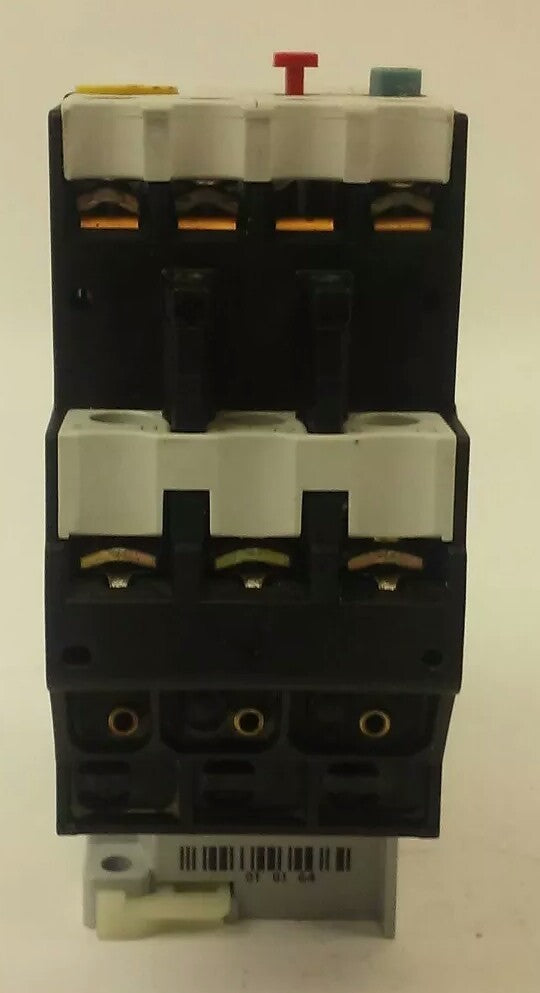 ALLEN BRADLEY 100-C09D*10 SER. A,CONTACTOR,3PH,600V,25A,24VDC COIL ,W/ 193-TAA60
