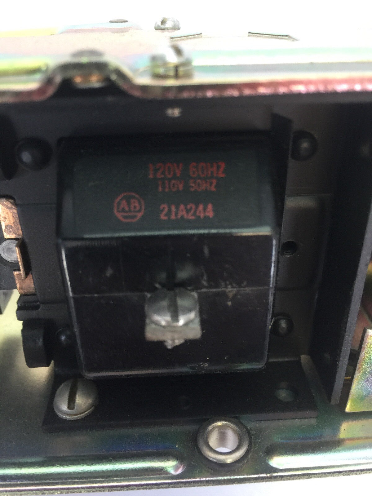 ALLEN BRADLEY 849-Z0D32 PNEUMATIC TIMING RELAY 600VAC 21A244 COIL 120V 60HZ