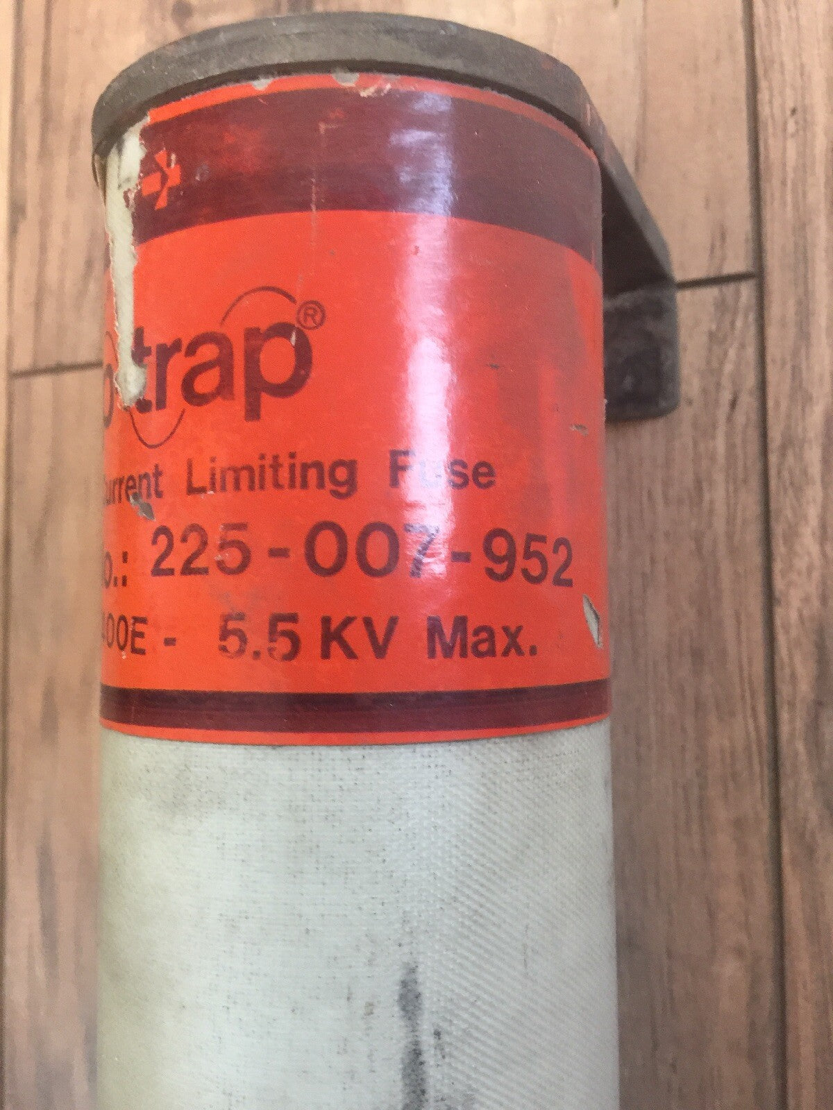 GOULD SHAWMUT AMP-TRAP 225-007-952 CL-14 CURRENT LIMITING FUSE 400E 5.5KV MAX