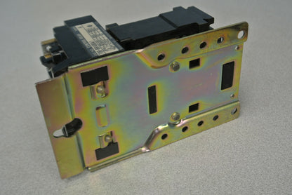 ALLEN-BRADLEY 700-BR400A1 / TYPE BR AC CONTROL RELAY / 4 NO / 120V / NEW SURPLUS