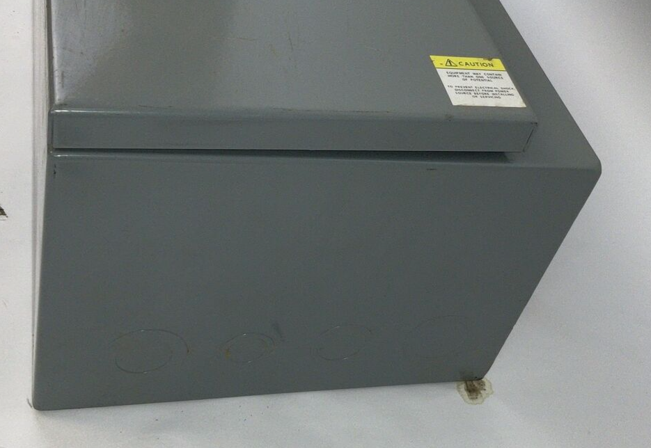 ALLEN BRADLEY 512-AACD-24R COMBINATION CONTROLLER REV.6-12 600V SER.1 3PH