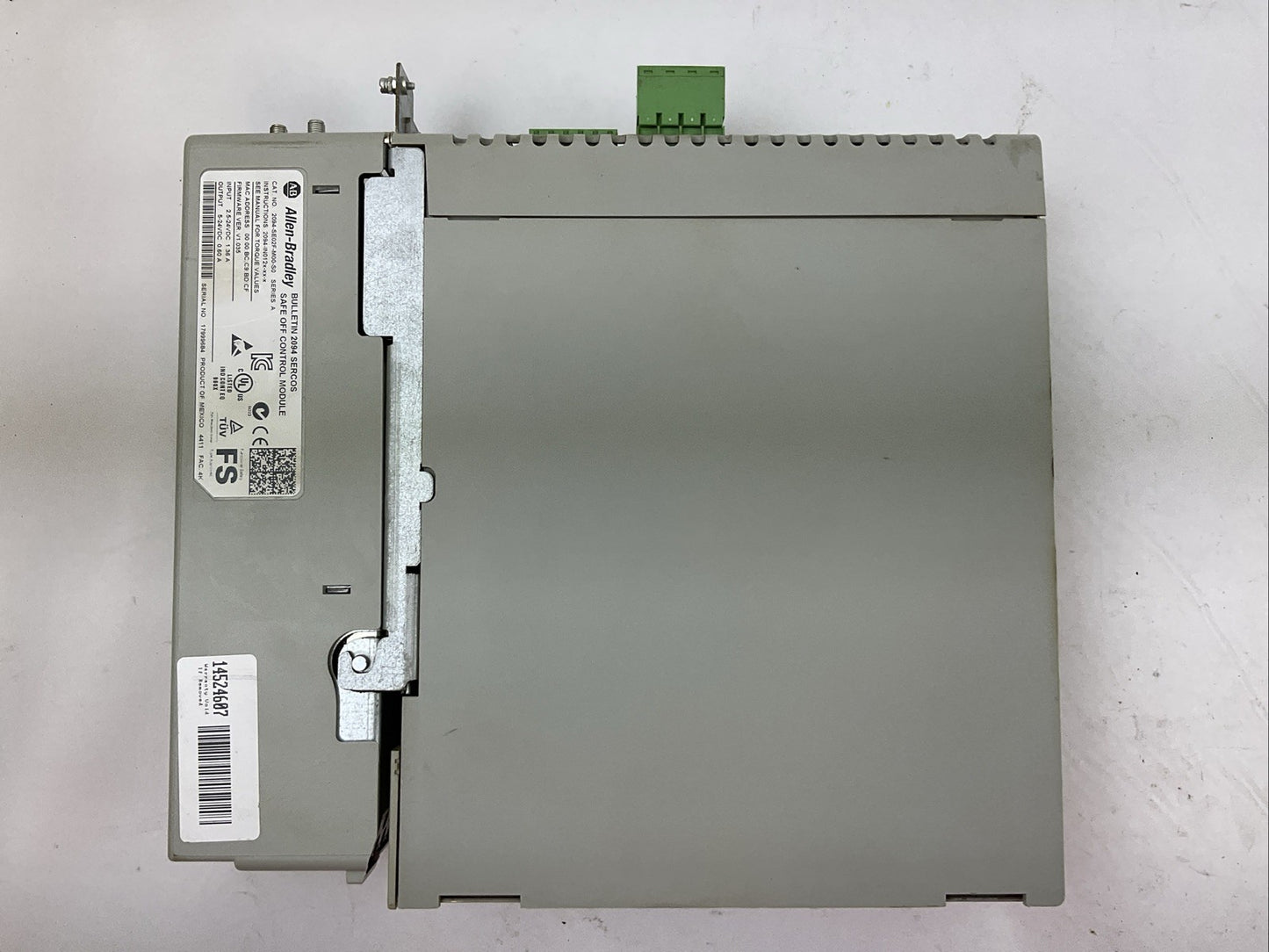 ALLEN BRADLEY 2094-BMP5-M AXIS POWER 2094-SE02F-M00-S0 SAFE OFF FW VER V1.035