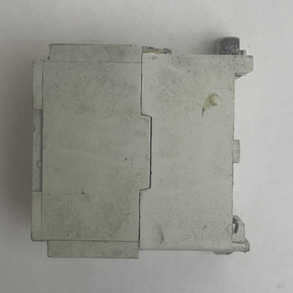 ALLEN BRADLEY 100-MO9N*3 SER A CONTACTOR 600VAC 12A 5HP COIL 24VDC