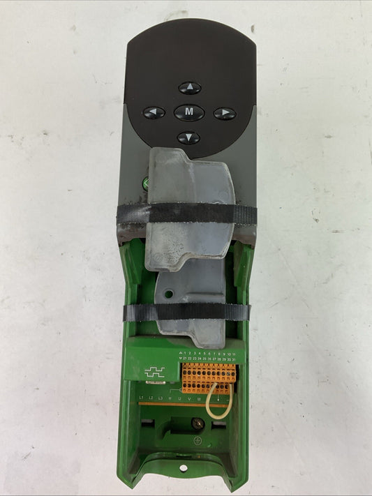 CONTROL TECHIQUES UNI1401 UNIDRIVE 0.75KW OUTPUT 380/480V 2.1A INPUT 380/480V