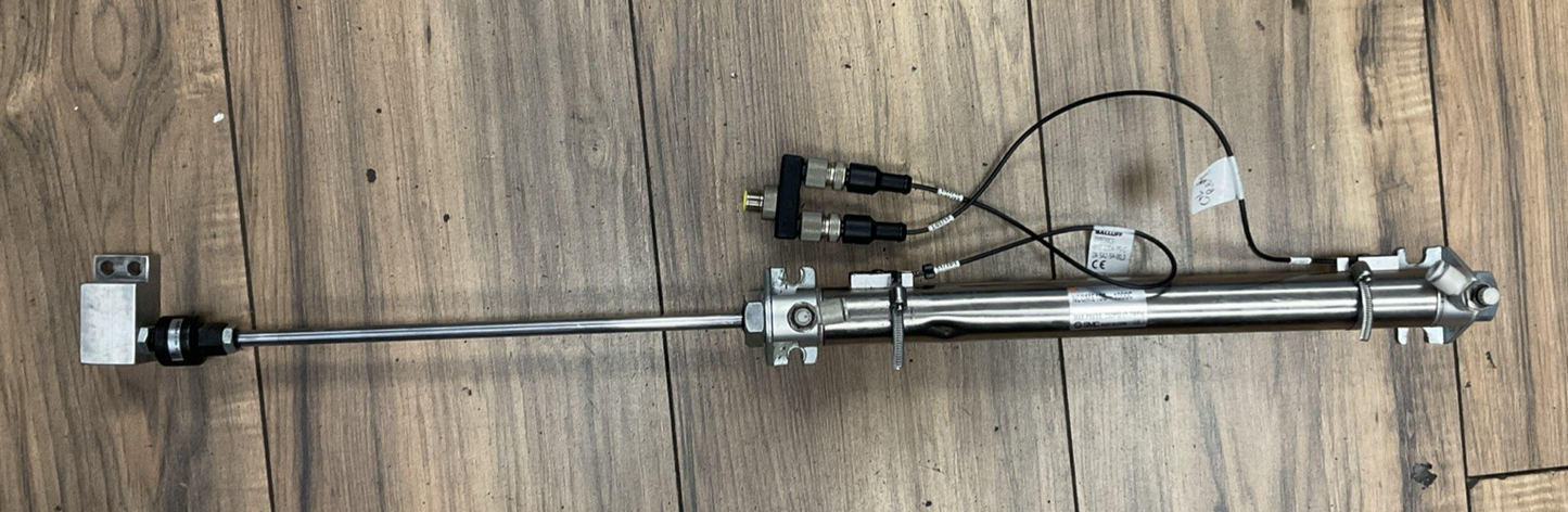 SMC NCDME106-1000C CYLINDER 250PSI (1.7MPa) BALLUFF BMF00C5