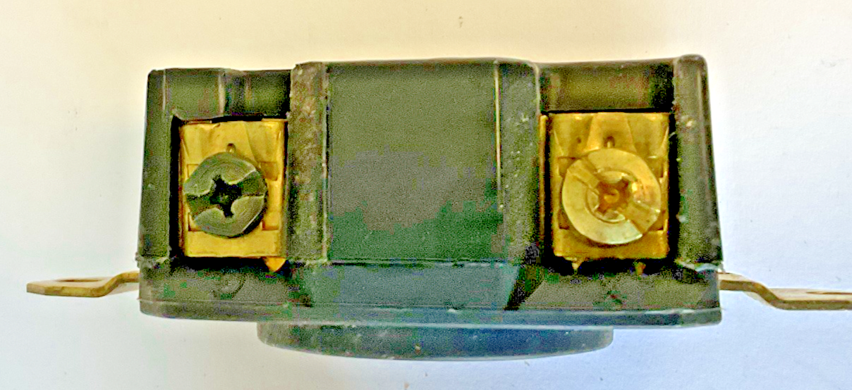 PASS & SEYMOUR L1620-R TURNLOK RECEPTACLE 20A 3PH 480V 3P 4W ***LOTOF3***