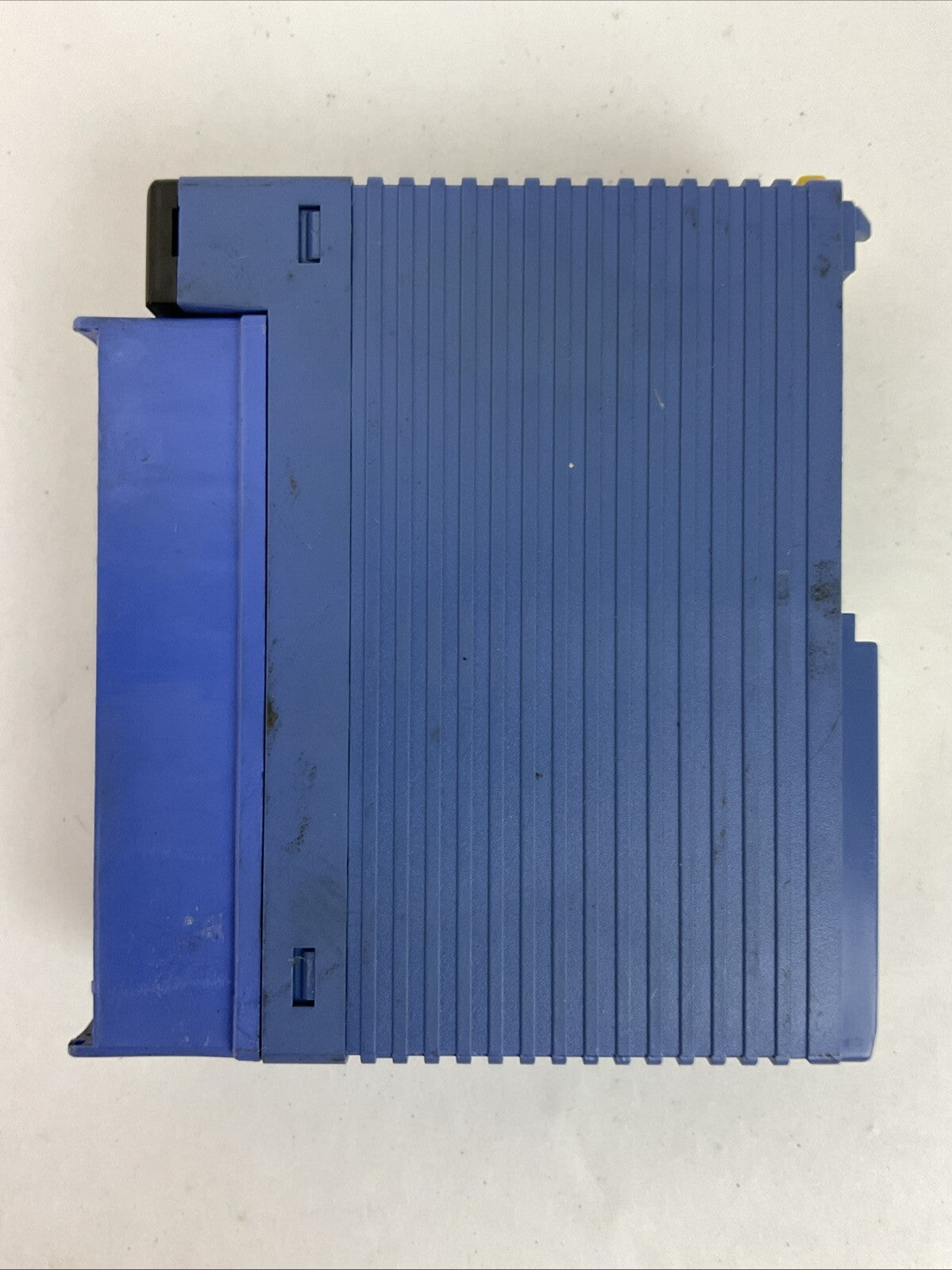 YOKOGAWA F3AD08-1N A/D CONVERTER MODULE MISSING PLASTIC DOOR COVER