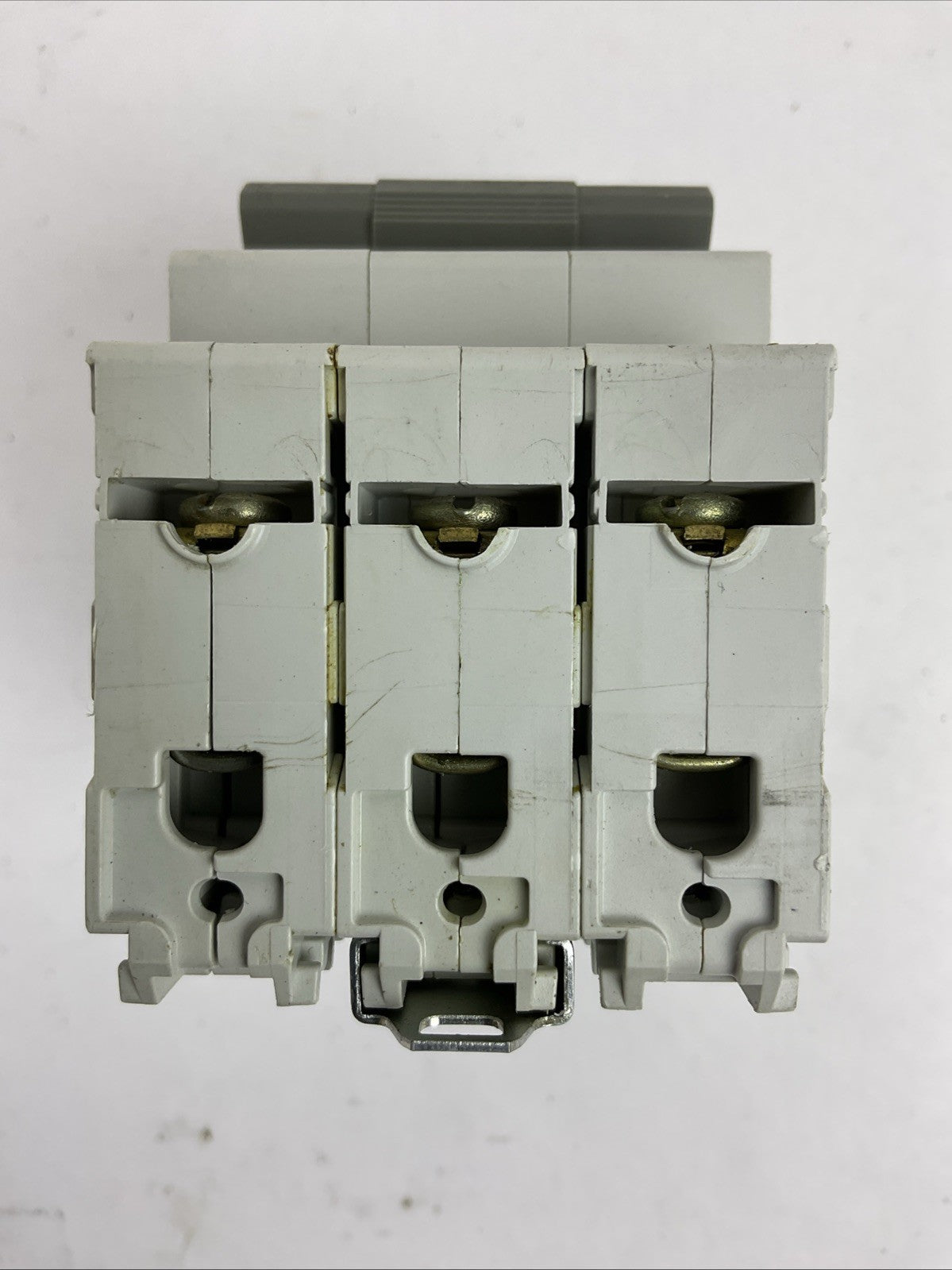 CUTLER HAMMER WMS3D04 CIRCUIT BREAKER 4A 3POLE 415VAC
