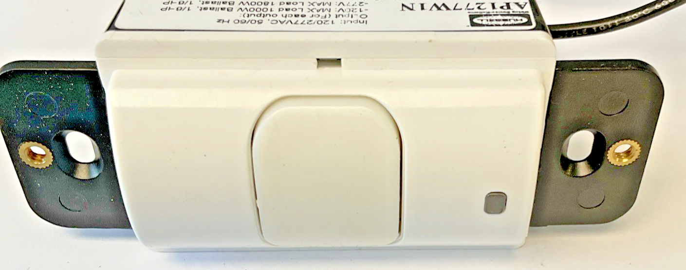 HUBBELL AP1277W1N PIR 1-CIRCUIT WALL SWITCH 120/277VAC 50/60HZ