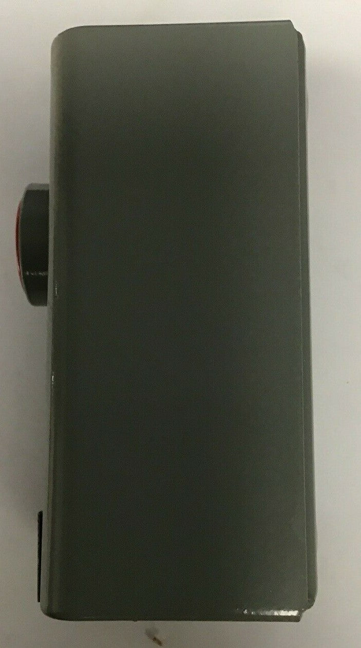 GE CR2943AA101A STANDARD-DUTY PUSHBUTTON STATION 600V