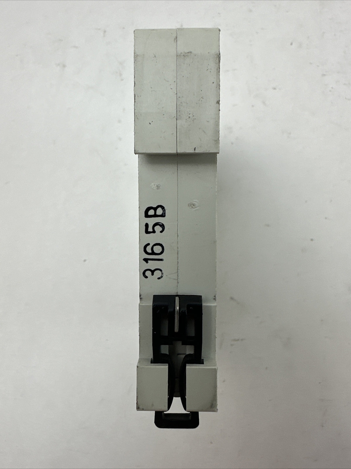 EATON FAZ-B5/1-SP CIRCUIT BREAKER 5A 230/400VAC 240/415VAC 1POLE