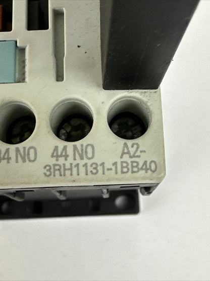 SIEMENS 3RH1131-1BB40 CONTACTOR 10A 600VAC COIL 24VDC 3ZT 1919-1BB00 SURGE SUPPR