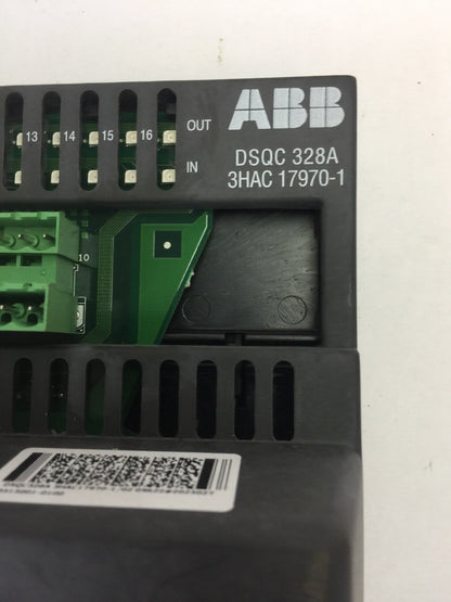 ABB DSQC 328A DIGITAL I/O MODULE 3HAC17970-1