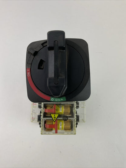 ALLEN BRADLEY 194R-NJ060P3 SER B DISCONNECT SWITCH 194R-HS4 SER A OPERATING HAND