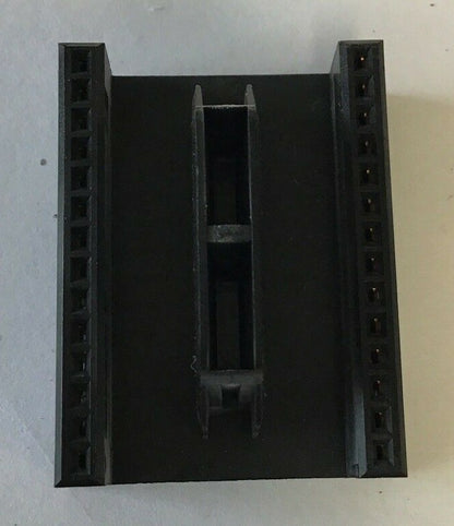SIEMENS 720 2001-01 PLC MODULE CONNECTOR (LOT OF 4)
