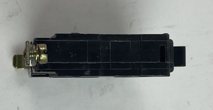SQUARE D QOB120 CIRCUIT BREAKER 20A 10KA 120/240V ****LOTOF14*****