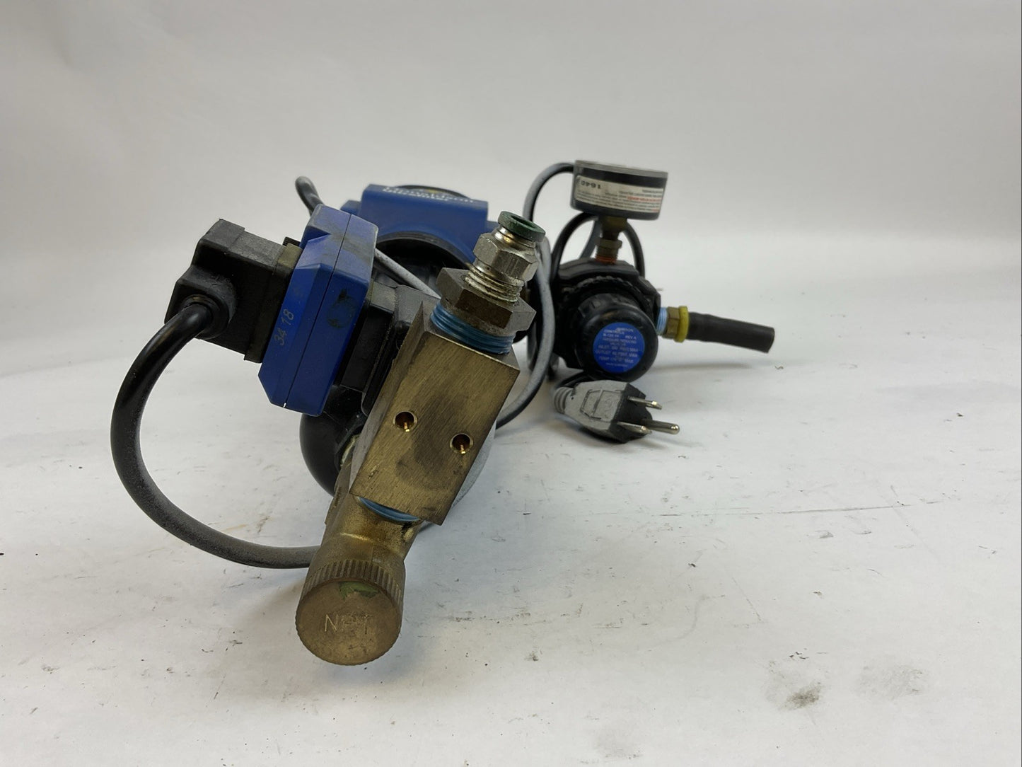 DONALDSON ULTRAFILTER P0120 DF-0120N-ZU 250PSI R-130-15 REV A 120/240VAC