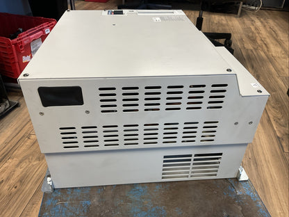 MITSUBISHI MR-J2S-45KB4-Q138 AC SERVO DRIVE OUTPUT 323V 131A INPUT 538-678VDC
