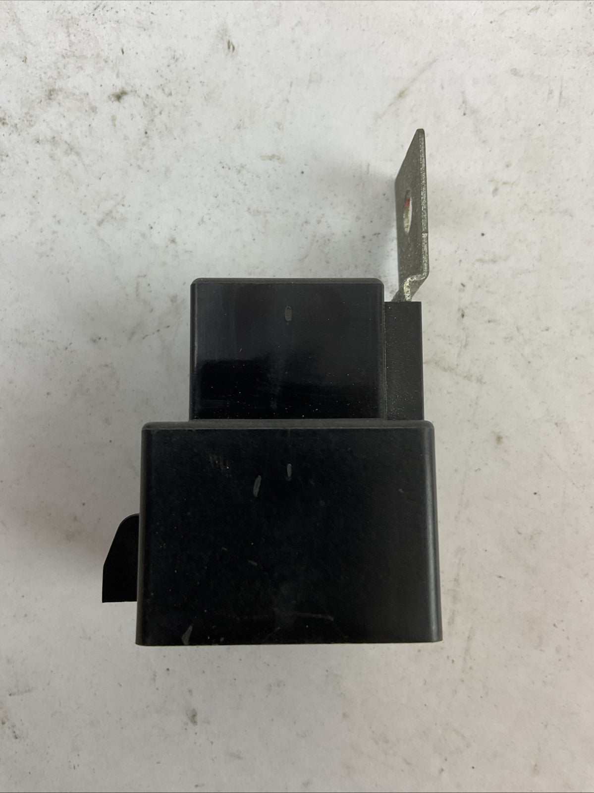 HYSTER 1375794 RELAY SHROUDED 4 PIN SONG CHUAN 898H-1AH-D1SW-R1 (2 RELAYS)