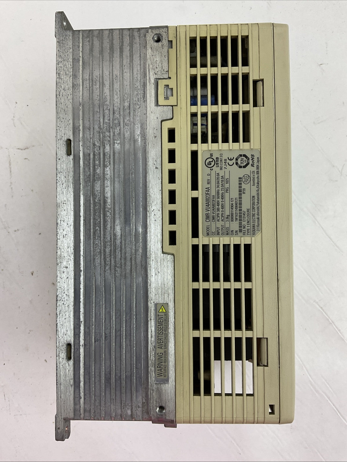 YASKAWA CIMR-VU4A0023FAA REV D V1000 AC DRIVE OUTPUT AC3PH 0-480V 23.0A/18.0A