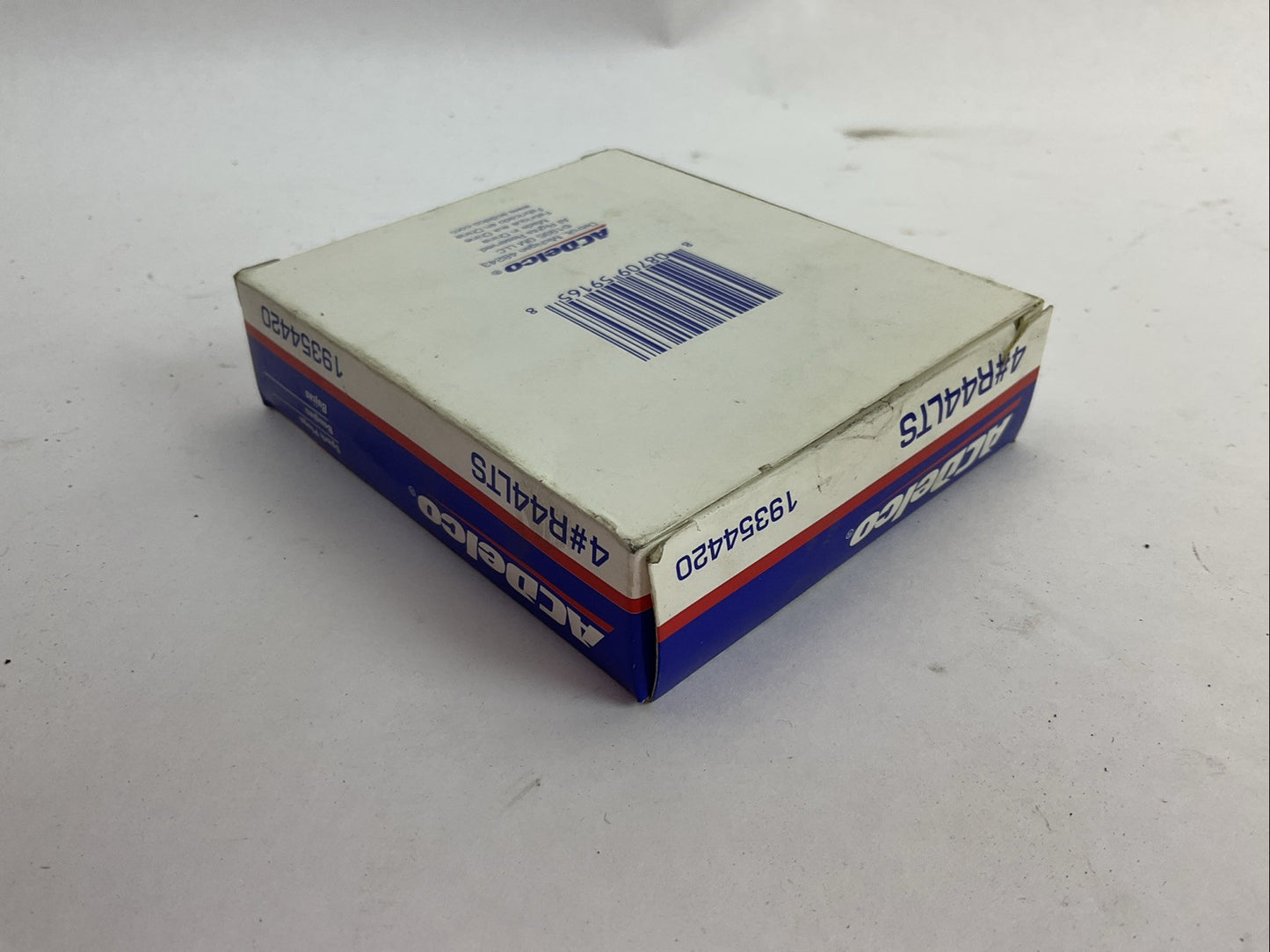 AC DELCO 19354420 SPARK PLUGS (BOX OF 4)