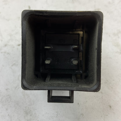 HYSTER 1375794 RELAY SHROUDED 4 PIN SONG CHUAN 898H-1AH-D1SW-R1 (2 RELAYS)