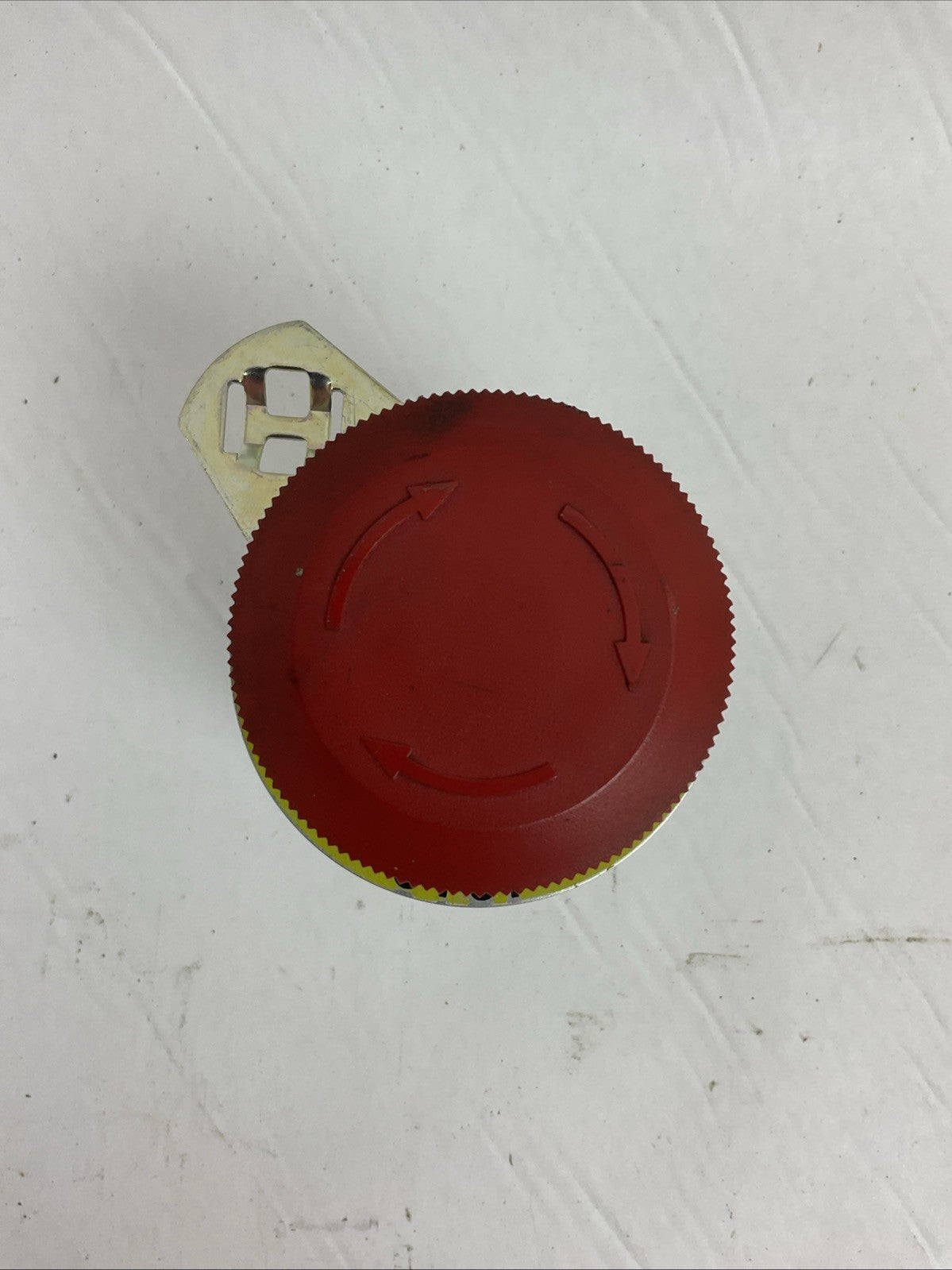 ALLEN BRADLEY 800T-FXJT6A5 SER T TWIST-RELEASE PUSH BUTTON 600VAC