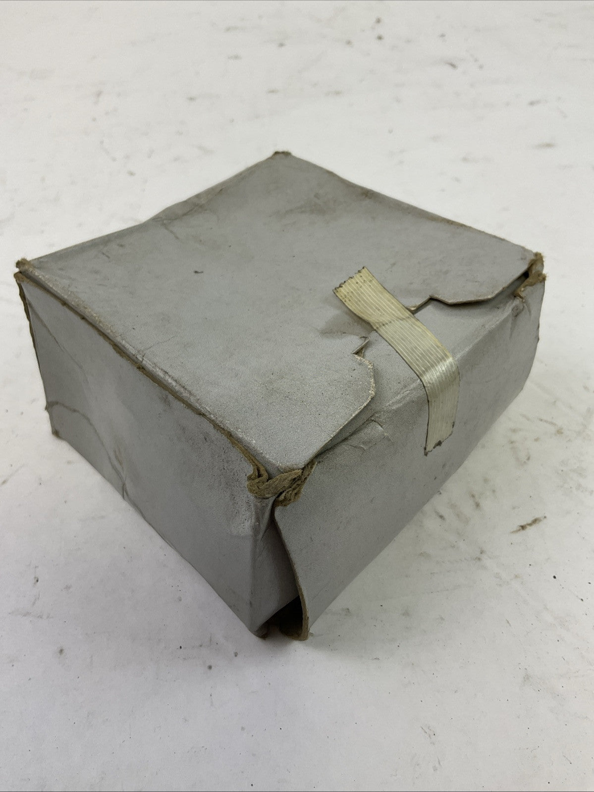 YALE 580031674 LOAD ROLLER ASSY