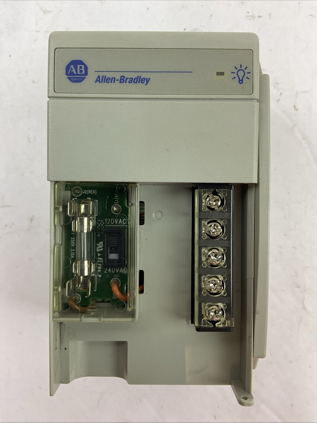 ALLEN BRADLEY 1769-PA4 COMPACT 1/O POWER SUPPLY SER A REV 4