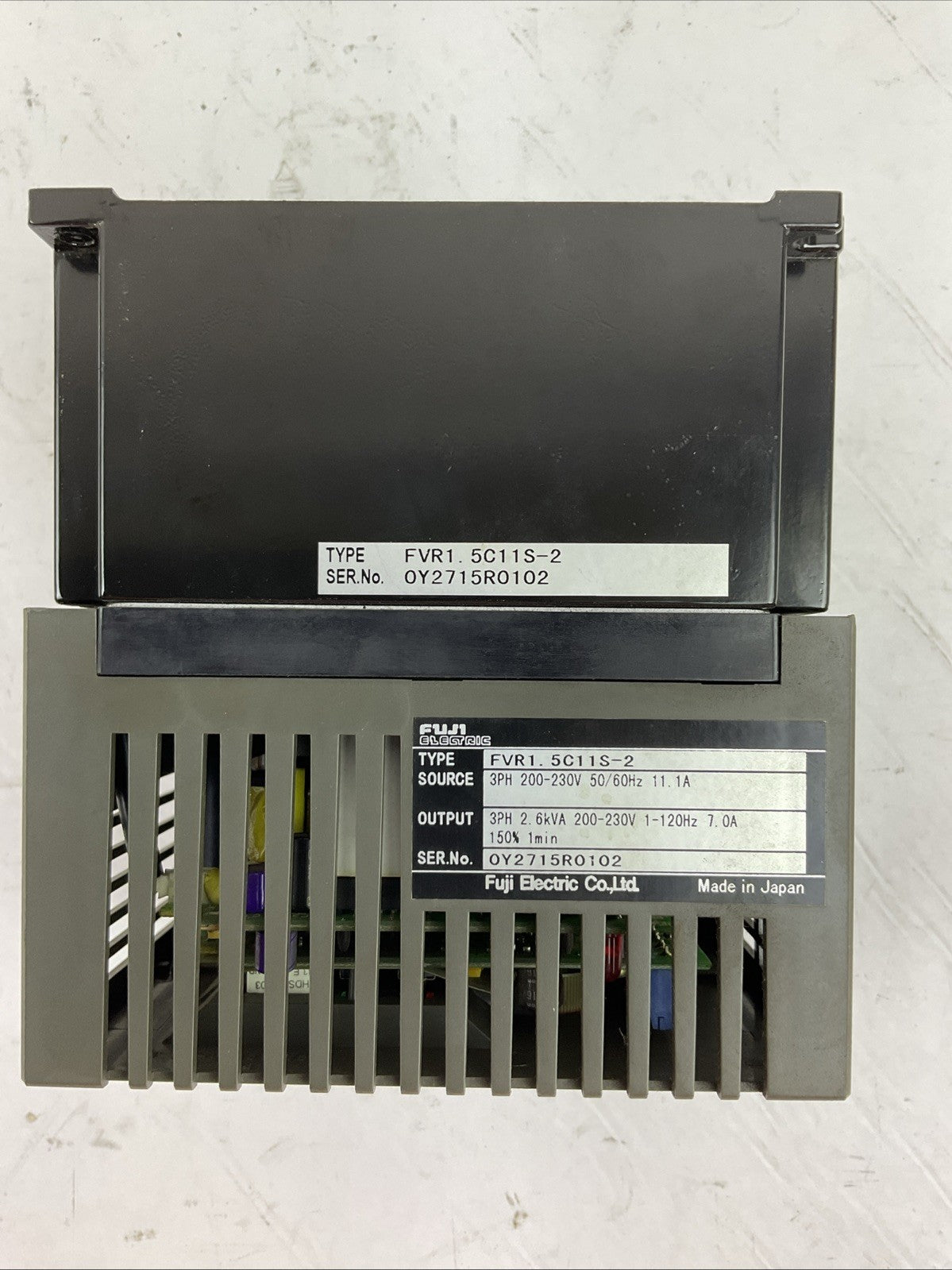 FUJI FV1.5C11S-2 AC DRIVE INVERTER OUTPUT 3PH 2.6kVA 200-230V 7A INPUT 200-230V