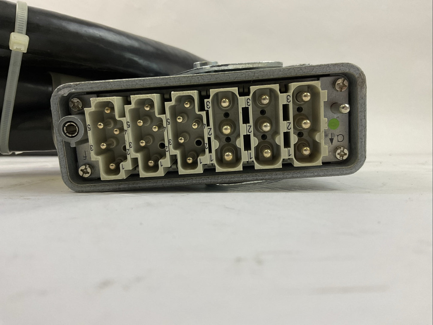 KUKA 00-104-284 ROBOT POWER CABLE 7M